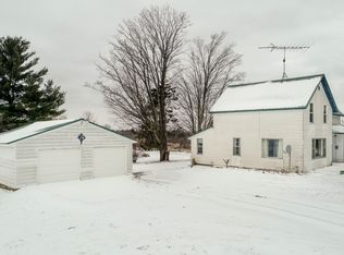 23353 90th Ave, Evart, MI 49631