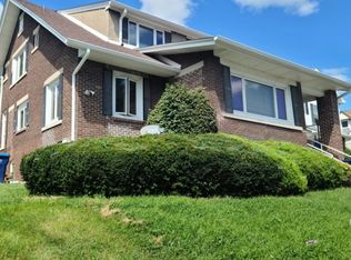 119 4th St, La Salle, IL