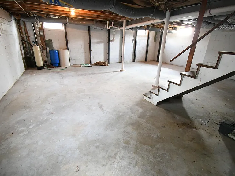 3973 Spotswood Trl — Photo 14