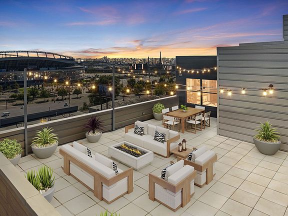 3rd image of 1775 Federal Blvd #302