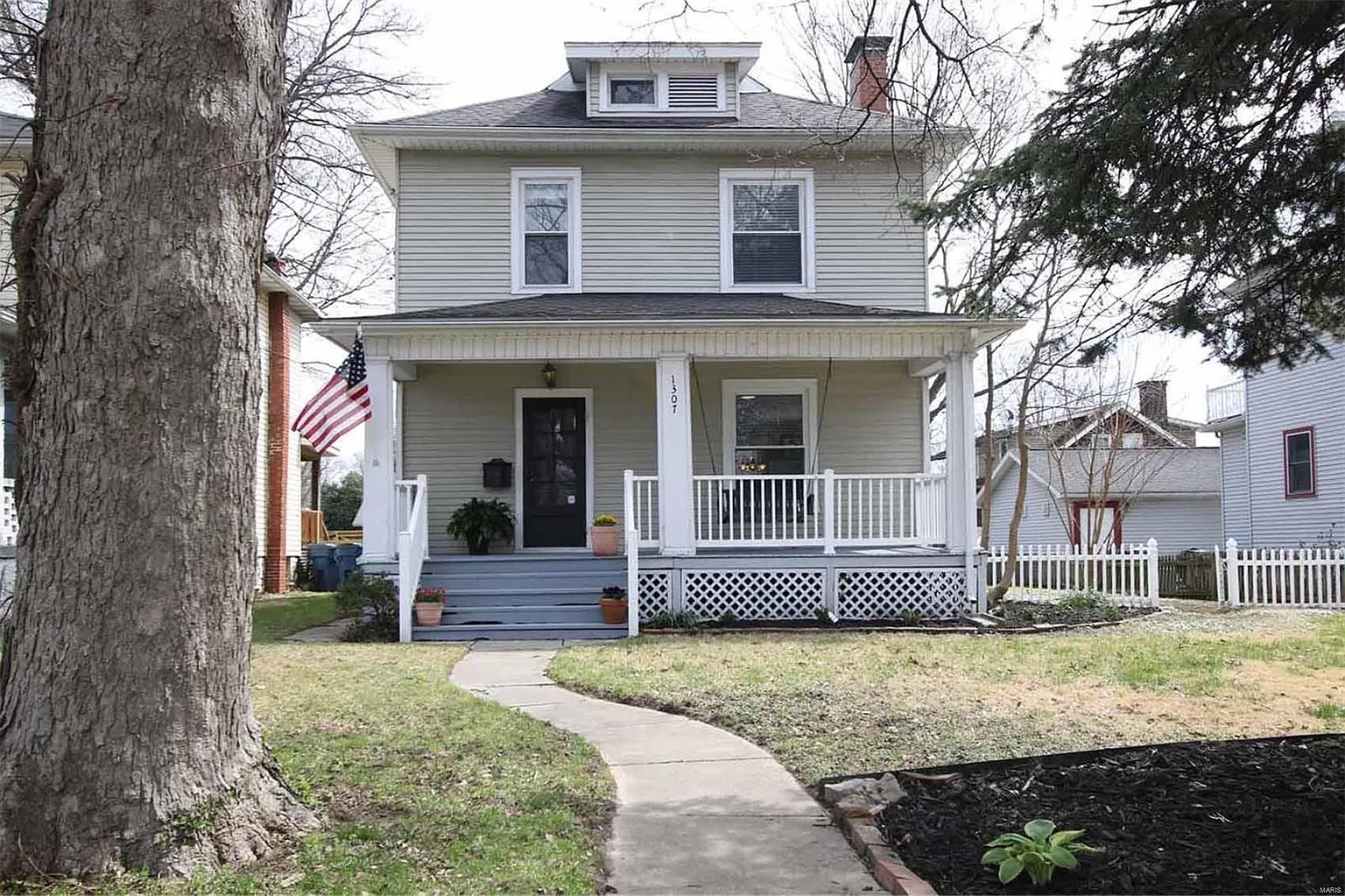 1307 Washington Ave photo 1