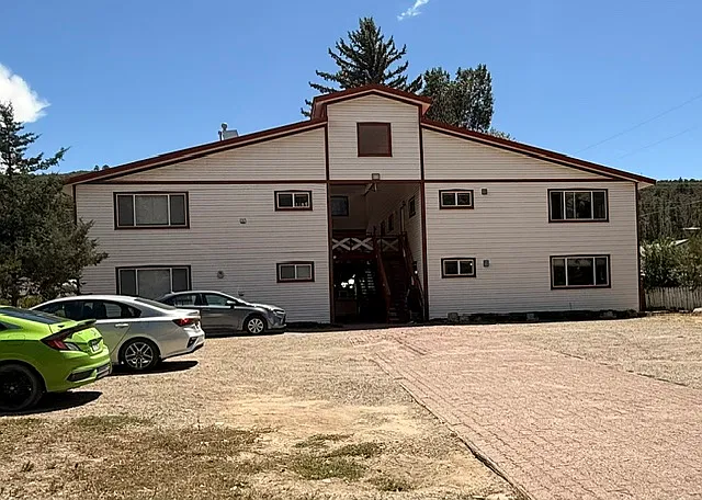 812 Central Ave #2