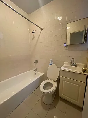 Rented by null | media 6