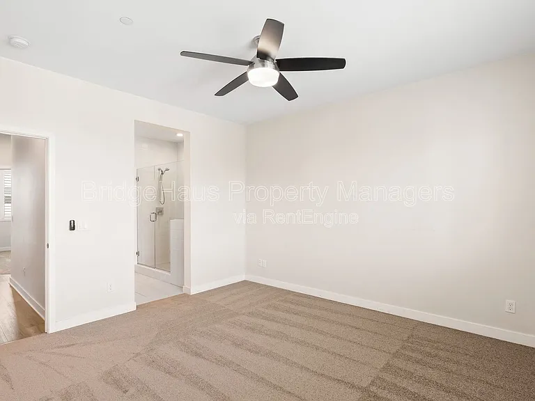 721 Shoreline Rd — Photo 22