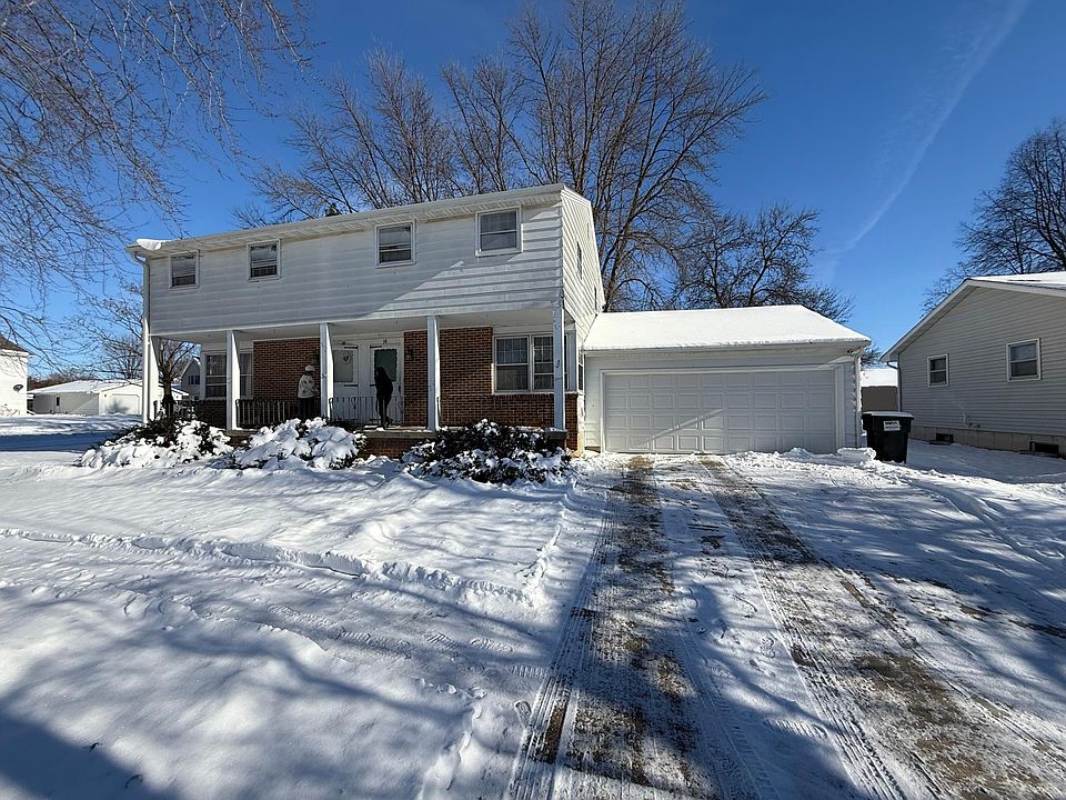 1st image of 16 NW 3rd St