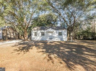 301 Diggs Blvd, Warner Robins, GA 31093