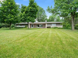 13111 W Hamilton Ln, Fort Wayne, IN 46814