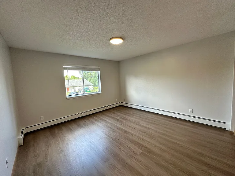 Ashwood Birchwood Apartments — Photo 37
