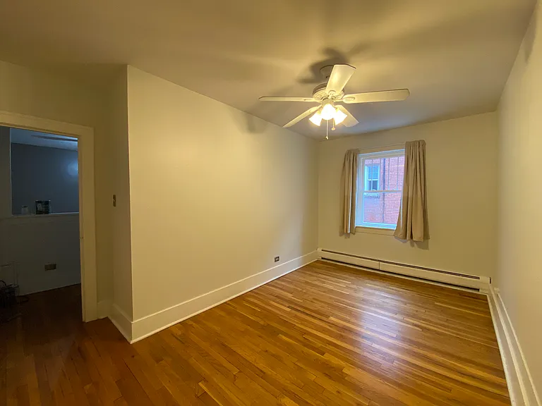 1275 N Clarkson St — Photo 22