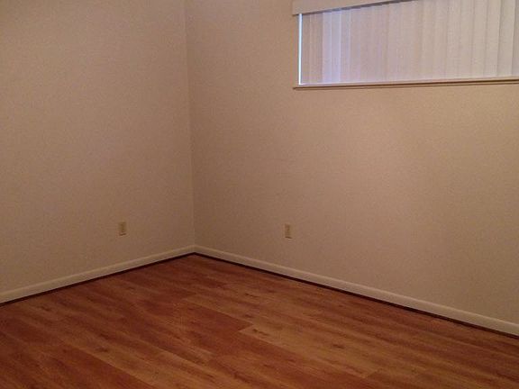 3rd image of 3775 Acorn Circuit