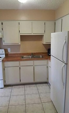 5th image of 214 Hancock Bridge Pkwy APT 2