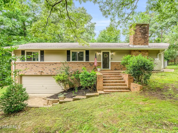 122 Davis Woods Dr, Columbus, MS 39705