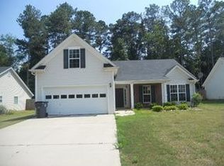 231 Sandstone Dr, Hampton, GA 30228