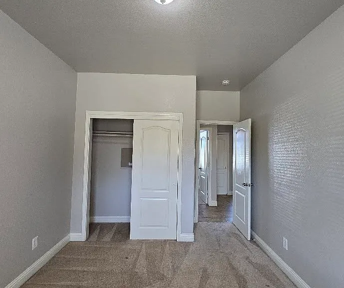 4726 N Erie Ave — Photo 21