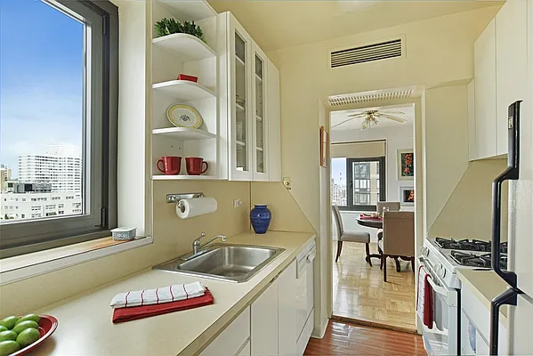 Sold by Corcoran | media 11