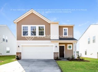 362 Hollingswood Dr, Statesville, NC 28625