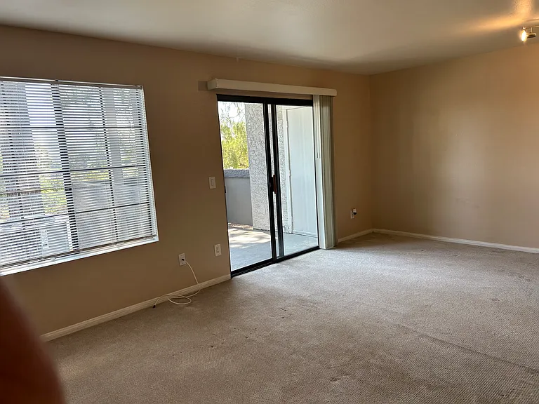 15016 Avenida Venusto #165 — Photo 8