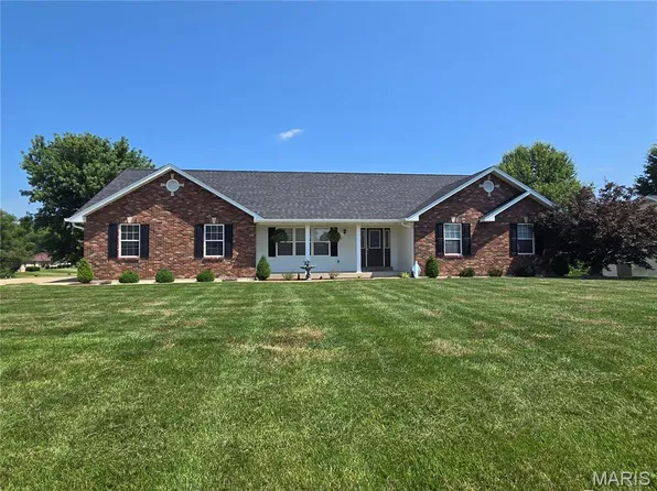 509 Bridgeway Dr, Troy, MO 63379