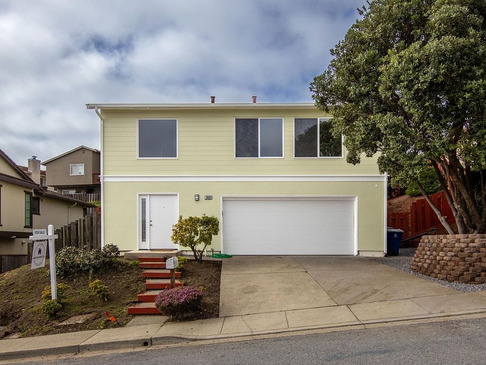 1st image of 2608 Gellert Ct
