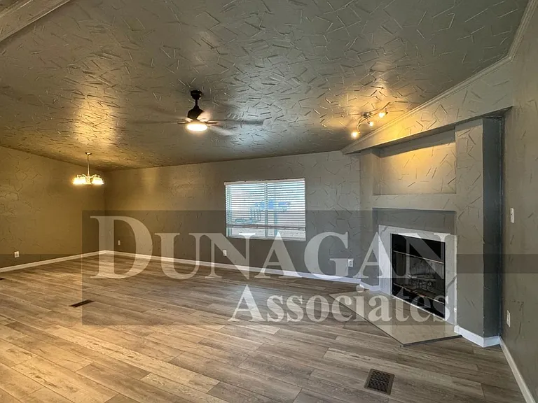 2713 Standpipe Rd — Photo 2