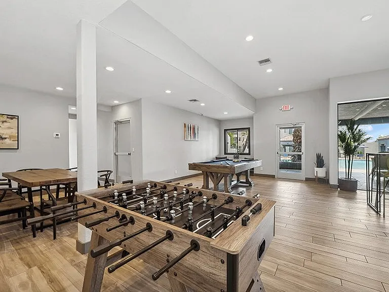 Array South Mountain — Photo 19