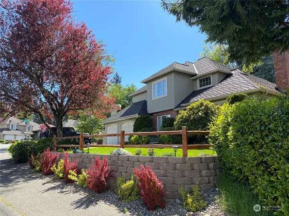 20215 131st Place NE, Woodinville, WA 98072