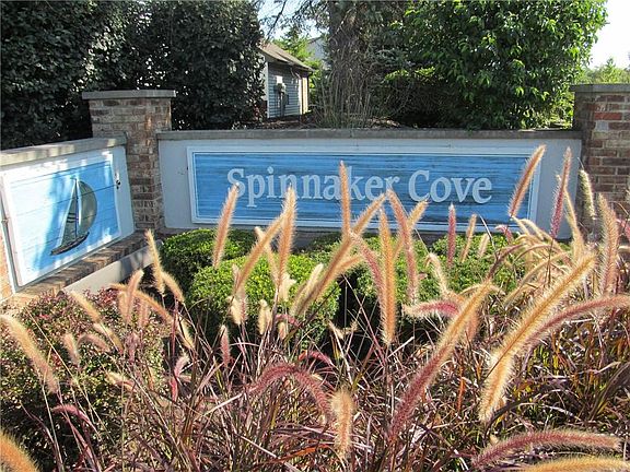 2nd image of 9221 Sea Pine Ln