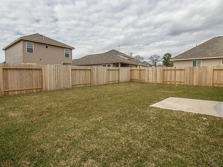 13827 Winding Path Ln — Photo 5