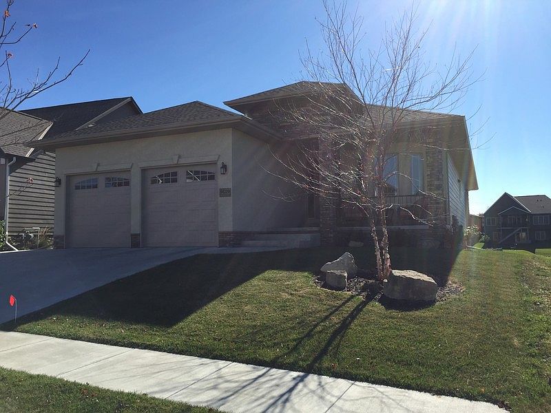 1st image of 9029 Medinah Dr
