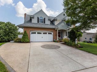 134 Bent Tree Dr, Lancaster, PA 17603