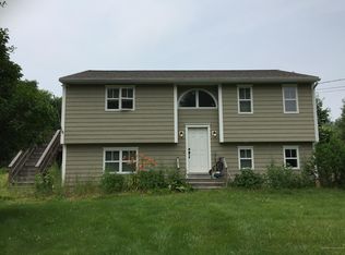 107 Scotland Bridge Rd, York, ME 03909