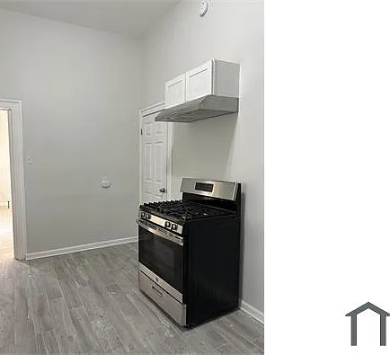 2313 Dabadie St — Photo 3