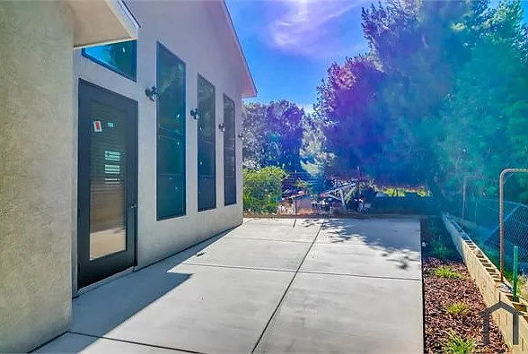 3336 Altadena Ave — Photo 5