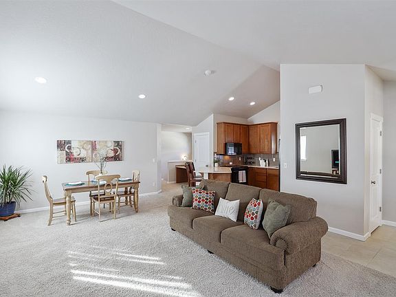 3rd image of 2285 N Country Vista Blvd
