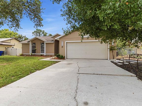 4th image of 1564 CYPRESS WOODS CIRCLE