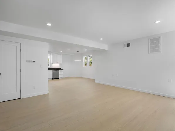 1533 Lafayette St, Alameda, CA