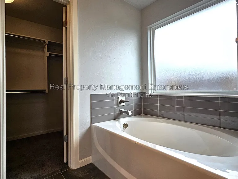 3105 Old Frisco Rd — Photo 12