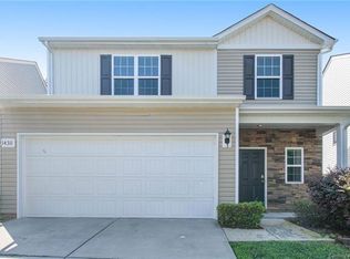 14311 Drake Watch Ln, Charlotte, NC 28262
