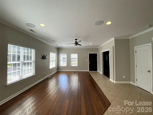 15313 Pahlmeyer Ln Photo 1