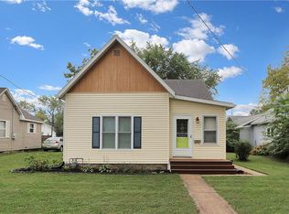 2617 Pine Ave, Mattoon, IL 61938