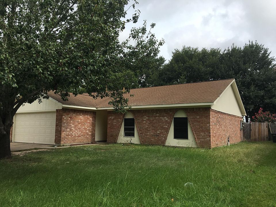 1st image of 21138 Carmel Valley Dr