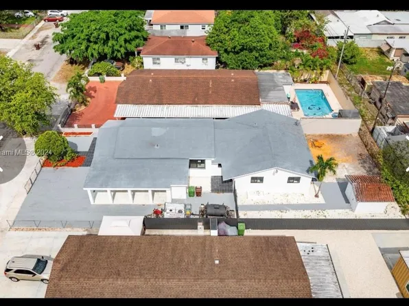 161 E 44th St, Hialeah, FL 33013