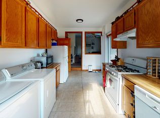 395 Lexington St #2A, Auburndale, MA 02466