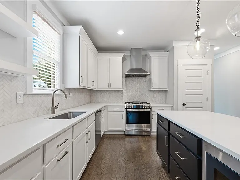 254 Lamon Ave SE #B — Photo 9