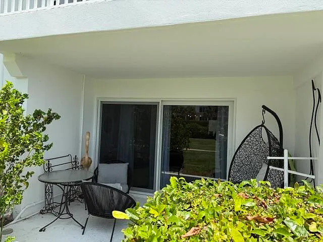 33 Ocean Ave #108 — Photo 12