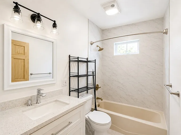 30 Eatonia St #30 — Photo 7
