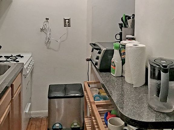 4th image of 495 W End Ave APT 3M