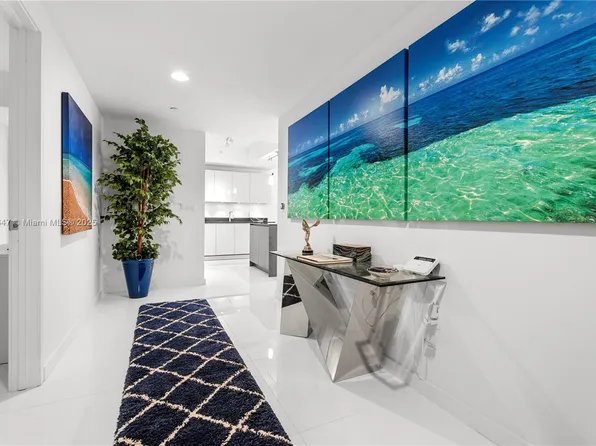 1010 Brickell Ave Unit 4206, Miami, FL 33131