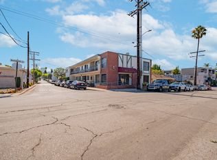 888 N Kenilworth Ave, Glendale, CA 91203