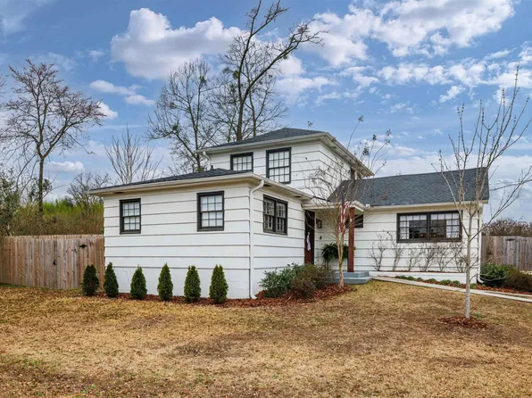 3000 Manor Brook Dr, Birmingham, AL 35243